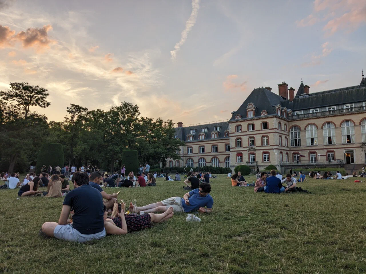 June 23rd – Picnic at the Cité Universitaire