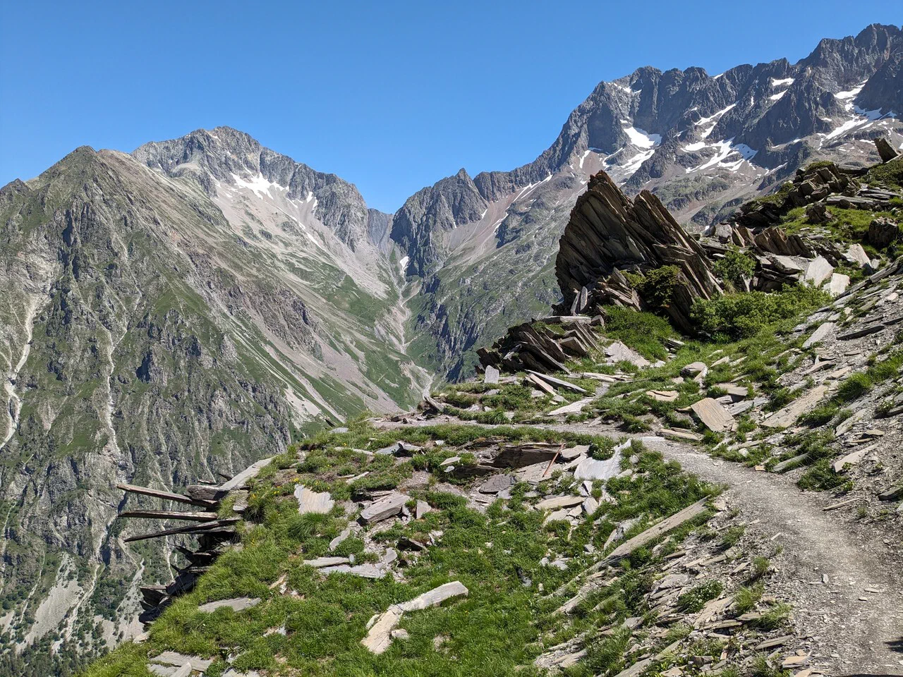 The Mordor, under the Côte Belle pass